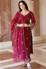 salwar kameez bollywood d'occasion salwar kameez bollywood d'occasion Expédié en Belgium