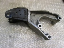 Engine mount daihatsu d'occasion  Expédié en Belgium