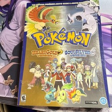 Pokemon Heart Gold Soul Silver Official Johto Guide 2010 HGSS with Poster comprar usado  Enviando para Brazil