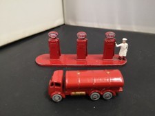GR409-MATCHBOX LESNEY ERF ESSO PETROLEIRO E CONJUNTO DE BOMBA ESSO comprar usado  Enviando para Brazil