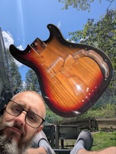 Color burst bass for sale  Haydenville