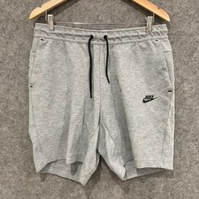 Shorts Nike masculino tamanho médio cinza elástico bolsos cintura cordão zíper 23607 comprar usado Shorts Nike masculino tamanho médio cinza elástico bolsos cintura cordão zíper 23607 comprar usado  Enviando para Brazil