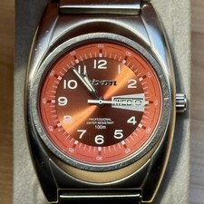 Relógio de surf analógico masculino Nixon The Don "You Know" mostrador de pêssego metal corrida comprar usado  Enviando para Brazil