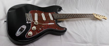 Electric guitar strat for sale  MIDDLESBROUGH