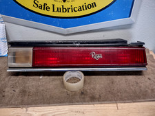 1981-1987 BUICK REGAL LANTERNA TRASEIRA DIREITA BOA FORMA BOA LENTE 1982 EMBLEMA, usado comprar usado  Enviando para Brazil