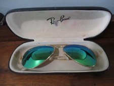Usado, ÓCULOS DE MERCÚRIO VERDE AVIADOR RAY BAN NA CAIXA ORIGINAL ARMAÇÃO DOURADA ESPELHADA comprar usado  Enviando para Brazil