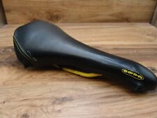 seat CODA siodełko retro 1997 z roweru Cannondale wyprodukowanego z kevlaru wyprodukowanego we Włoszech na sprzedaż  PL