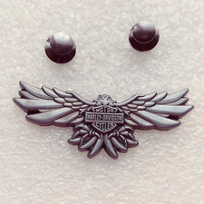 Pin lapel pin d'occasion  Lille-