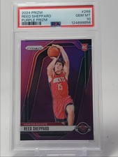Usado, REED SHEPPARD 2024-25 PANINI PRIZM ROOKIE PURPLE ROCKETS RC /99 PSA 10 Q2029 comprar usado Usado, REED SHEPPARD 2024-25 PANINI PRIZM ROOKIE PURPLE ROCKETS RC /99 PSA 10 Q2029 comprar usado  Enviando para Brazil