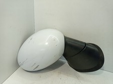Specchietto retrovisore destro usato  Italia