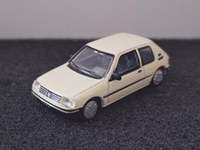 Universal hobbies peugeot d'occasion  Hyères