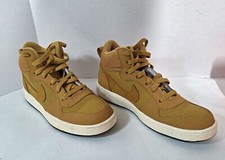 Nike court borough for sale  Mc Cormick