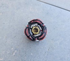 Toupie beyblade métal d'occasion  Bain-de-Bretagne