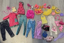 Barbie lot kleidung gebraucht kaufen  Seehausen, Zehrental