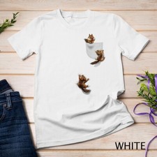 Camiseta unissex fofa esquilo brincando, escalando no bolso, esquilo, usado comprar usado  Enviando para Brazil