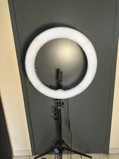 Ring Light Neewer 18" LED Professionnel avec trépied – Support téléphone + alim comprar usado  Enviando para Brazil