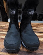 North face women for sale  Schertz