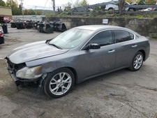 Maxima 2014 high for sale  Palmyra