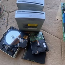 Piezas de computadora ventilador de refrigeración disco duro unidad de DVD/CD todo desconocido si funcionan segunda mano  Embacar hacia Mexico