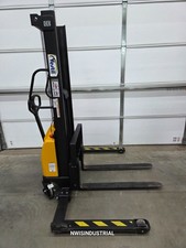 Vestil 000 lb. for sale  Findlay