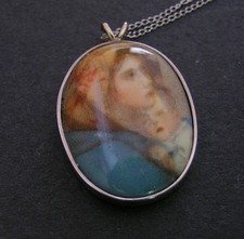mary 14k necklace religious for sale mary 14k necklace religious for sale Dumfries