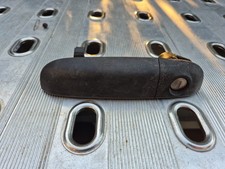 Maniglia esterna anteriore usato Maniglia esterna anteriore usato  Spilamberto