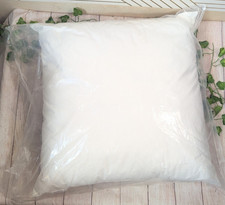 crate barrel pillow nwt for sale crate barrel pillow nwt for sale San Marino