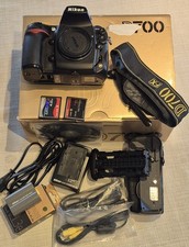 Nikond700 battery grip usato  Reggio Emilia