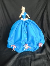 Demi figurine porcelaine d'occasion Demi figurine porcelaine d'occasion  Vihiers