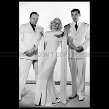 Photo .006684 jean d'occasion  Martinvast