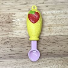 Boneca Hasbro Baby Alive acessório mágico substituição colher de morango super lanches comprar usado  Enviando para Brazil