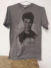 Camiseta promocional vintage Twilight Eclipse tamanho pequeno filme Jacob 2010 comprar usado  Enviando para Brazil