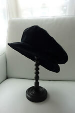 Chapeau chic noir d'occasion  Paris XV