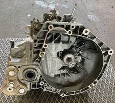 Cambio manuale marce usato  Putignano