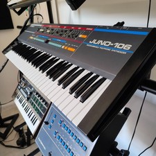 Roland juno 106 usato  Siracusa