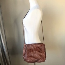 Usado, Bolsa tiracolo de couro marrom tecida comprar usado  Enviando para Brazil