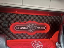 SCANIA S PRESTIGE LINE PAINEL DE LED DE PAREDE TRASEIRA INTERIOR + CAPAS DE VISEIRA + CAPA DE CAMA comprar usado  Enviando para Brazil