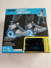 Usado, Patins de rua neon azuis sapatos ajustáveis acendem rodas de LED uso leve comprar usado  Enviando para Brazil