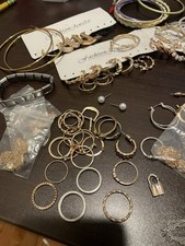 Lot cosmetic jewelry for sale  Herndon