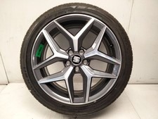 6f0601025c tyre 2676829 d'occasion  Expédié en Belgium