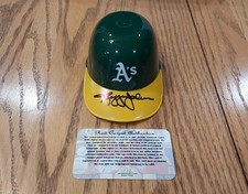 Capacete miniatura Oakland A's assinado por Reggie Jackson com certificado de autenticidade RCA comprar usado  Enviando para Brazil