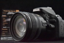 Usado, [Garantia de 1 ano] Corpo da câmera digital Nikon D5200 DSLR com lente preta 6318 comprar usado  Enviando para Brazil