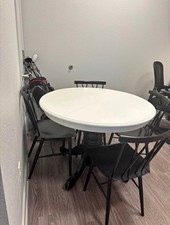 chairs 4 dining room for sale  Wichita