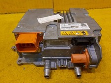 Używany, Mercedes EQC EQV Ładowarka MODUŁ Jednostka sterująca A0009003132 OE Oryginalna część używana na sprzedaż  PL