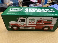 Usado, Caminhão de brinquedo colecionável Hess 2020 ambulância e resgate comprar usado  Enviando para Brazil