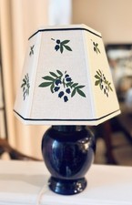 Abajur de mesa vitrificado mirtilos cerâmica vintage azul cobalto estêncil Freeport Maine comprar usado  Enviando para Brazil