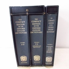 Complete Three Volume Set The Compact Edition of the Oxford English Dictionary comprar usado  Enviando para Brazil