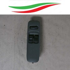 Pulsantiera anteriore sinistra usato  Stromboli