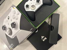 Controle sem fio Xbox para Xbox Series X S - Elite v2 Core CAIXA ABERTA BRANCA comprar usado  Enviando para Brazil