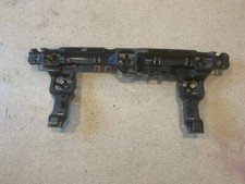 Halterung BMW F40 Stoßstange Hinten Halterung Rear Central Mount Lateral 8496655 comprar usado  Enviando para Brazil